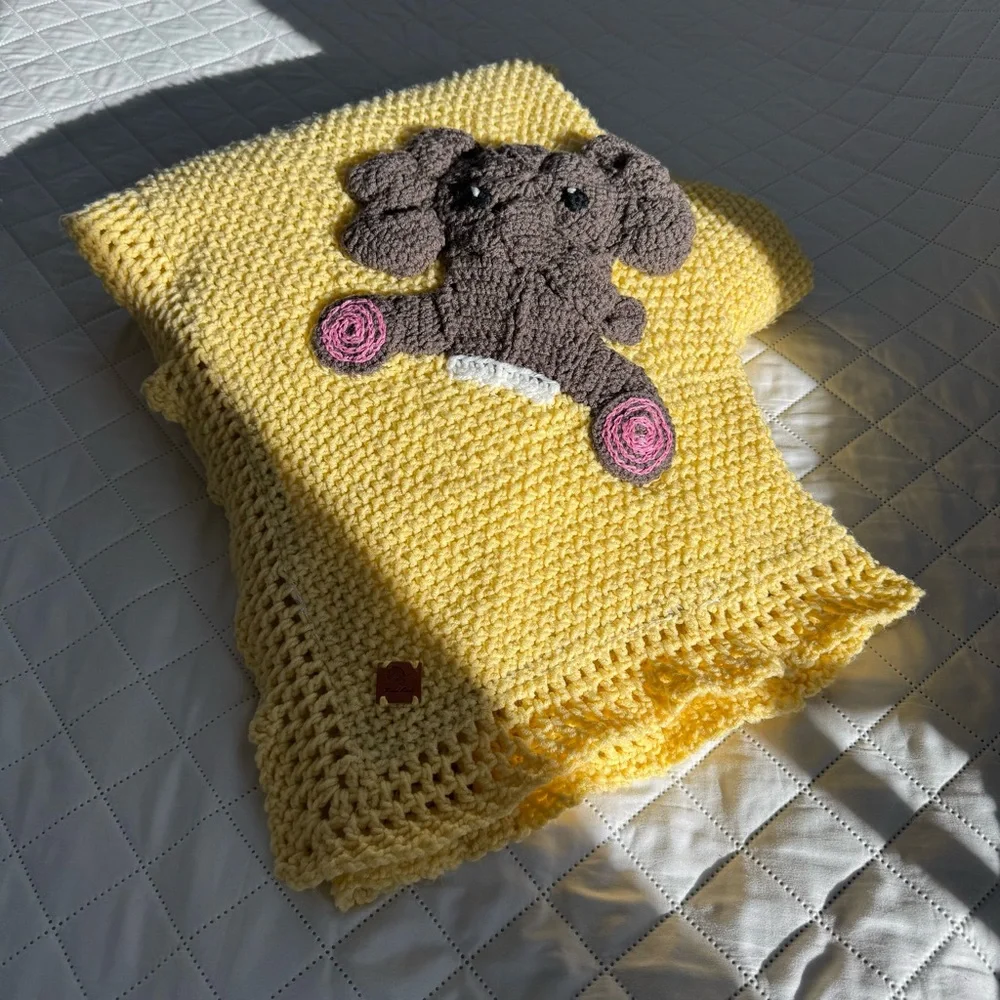 Handmade Yellow Crochet Baby Blanket – Elephant Appliqué Reversible 53” × 44”